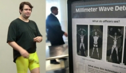 Người đàn ông có 'của quý' dài nhất thế giới hiến tặng cho bảo tàng